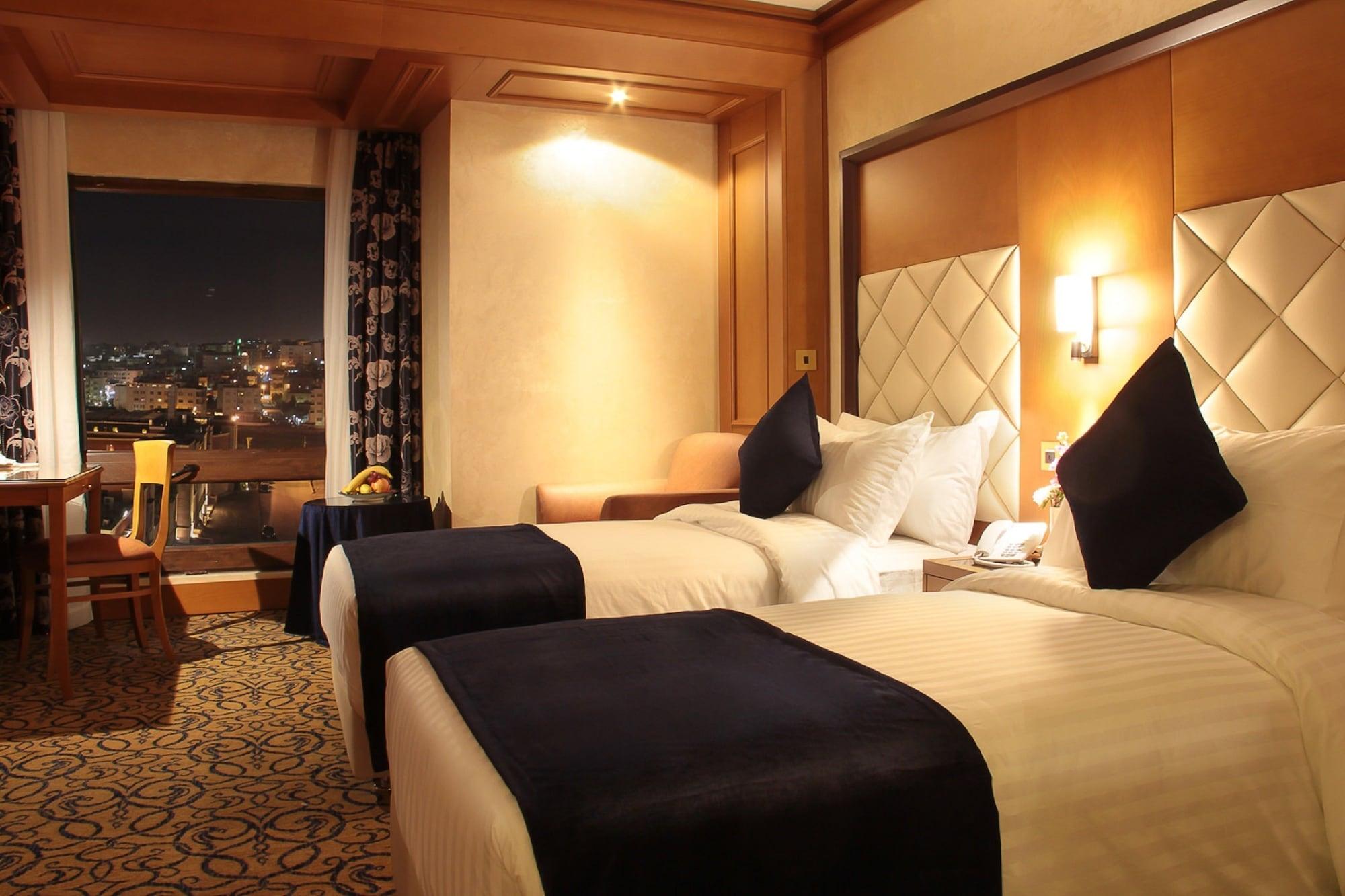 Thousand Nights Hotel Амман Экстерьер фото Deluxe Room