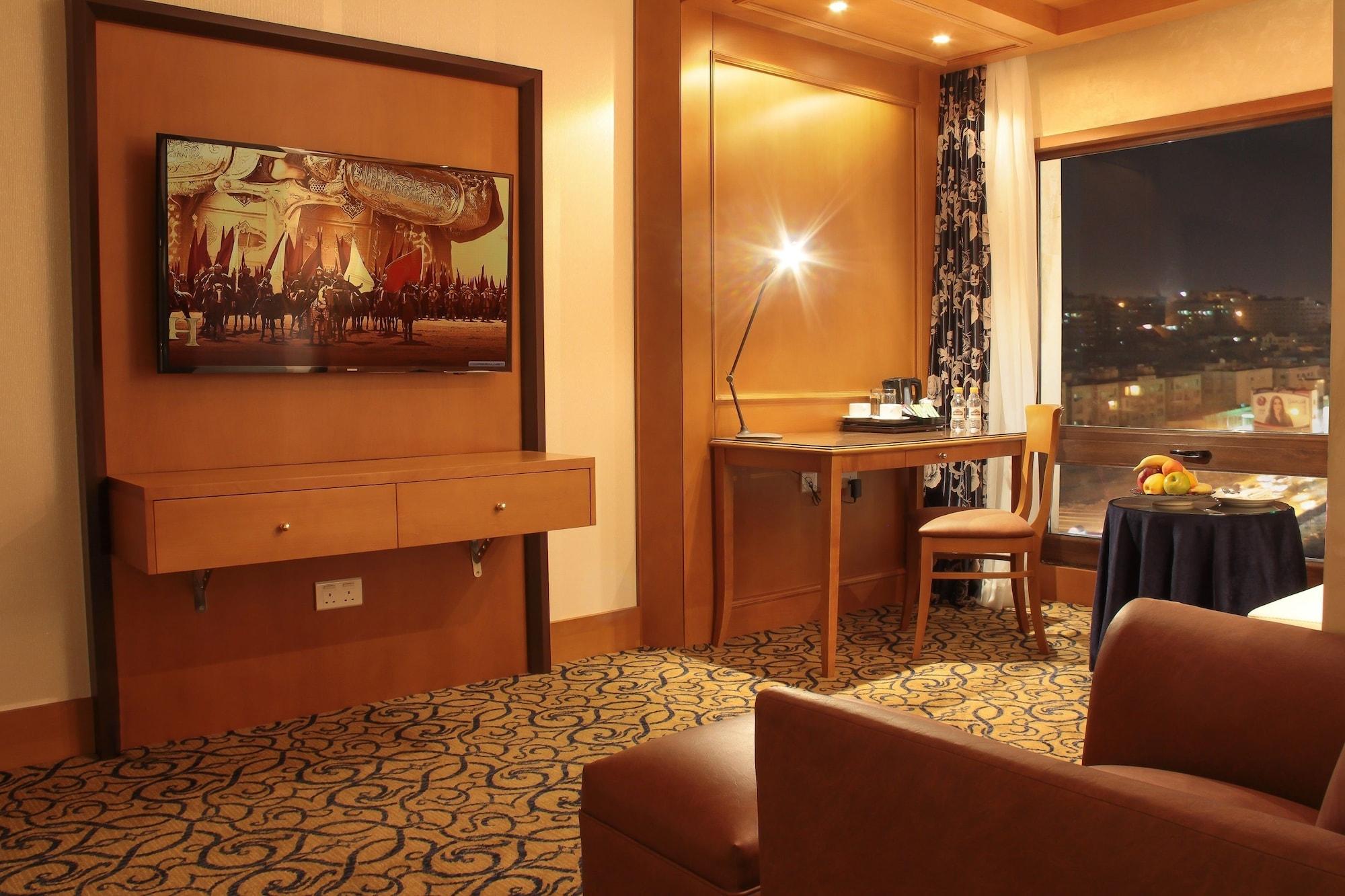 Thousand Nights Hotel Амман Экстерьер фото A suite at the hotel