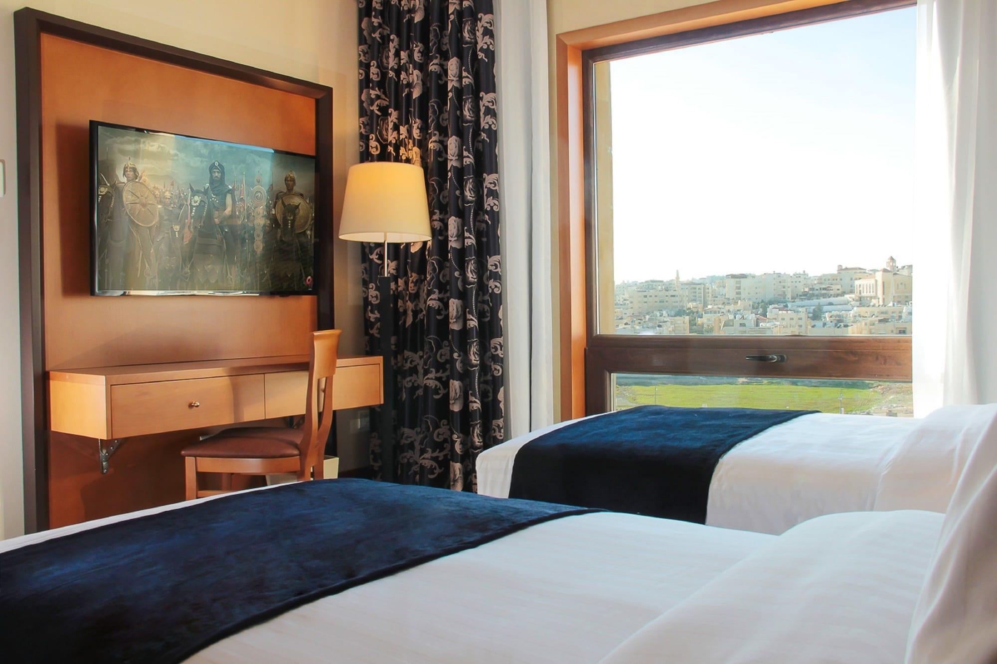 Thousand Nights Hotel Амман Экстерьер фото A room at the hotel